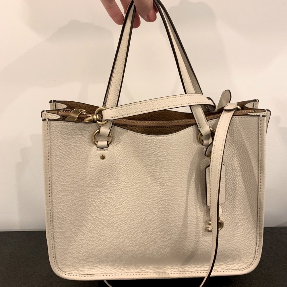 white coach tote